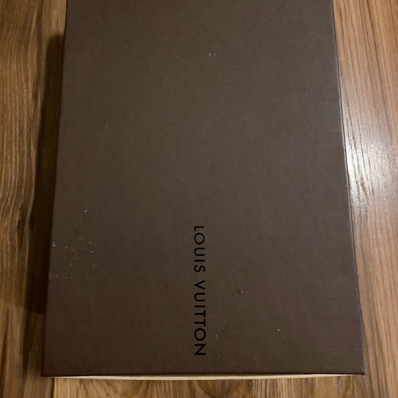 Louis Vuitton Sneaker 👟 - Picture 7 of 8